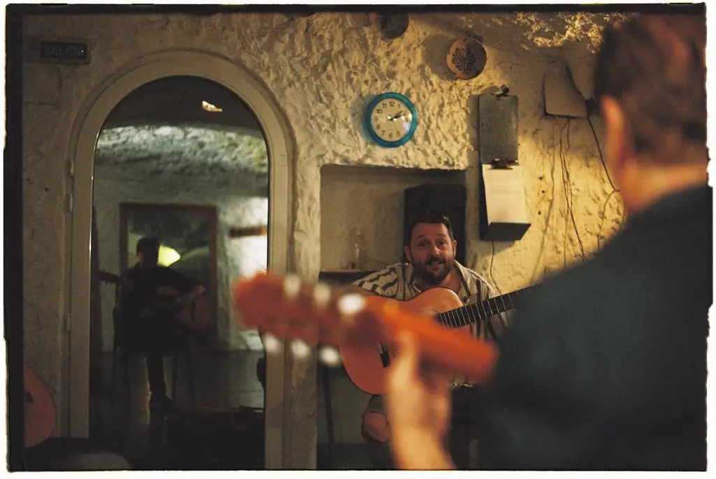 Clase de guitarra flamenca con Jorge el Pisao